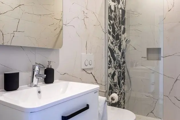Exclusive Designer Apartment (no swimming pool)