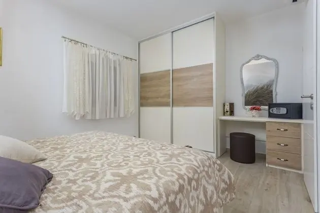 Luxury Apart Daire, Havuz Kullanımı, Havuz Manzaralı