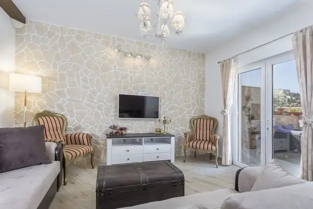 Luxury Apart Daire, Havuz Kullanımı, Havuz Manzaralı