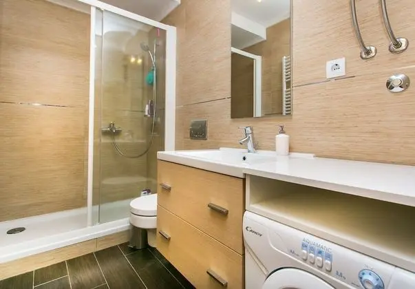 Apart Daire, 1 Yatak Odası, Teras, Deniz Manzaralı