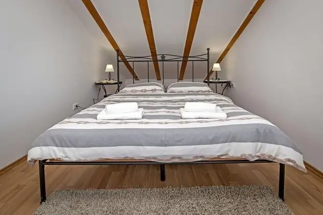 Çatı Katı Süiti (Penthouse)