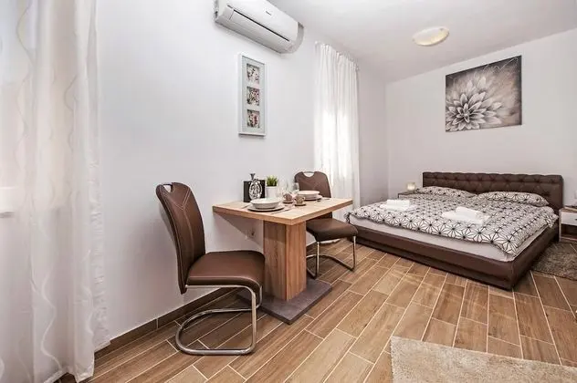 Deluxe Stüdyo