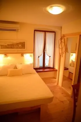 Classic Tek Büyük Yataklı Oda, Şehir Manzaralı