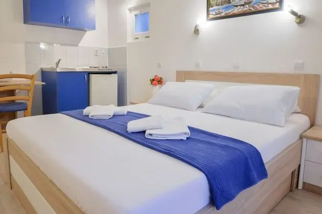 Classic Stüdyo, 1 Büyük (Queen) Boy Yatak