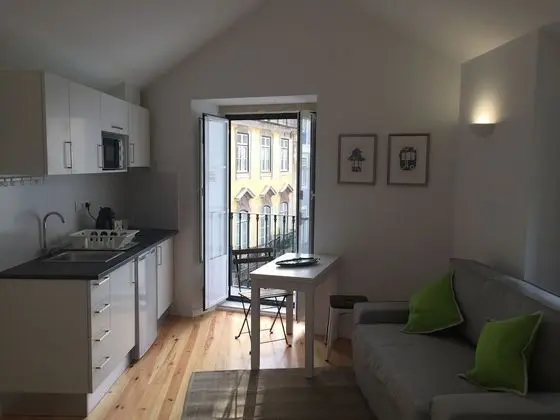 Stüdyo, Balkon