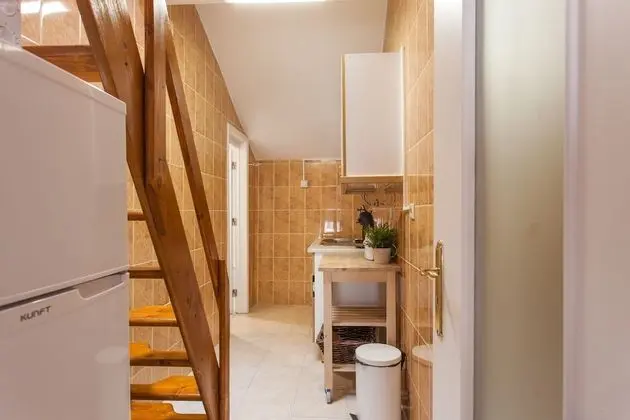 Dubleks, Asma Kat (4E)