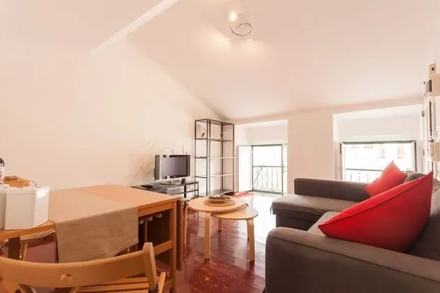 Dubleks, Asma Kat (4E)