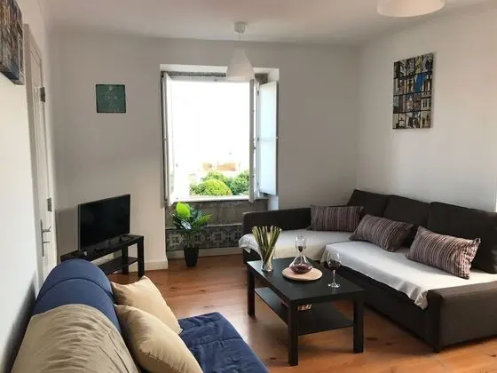 Apart Daire, 1 Yatak Odası, Nehir Manzaralı