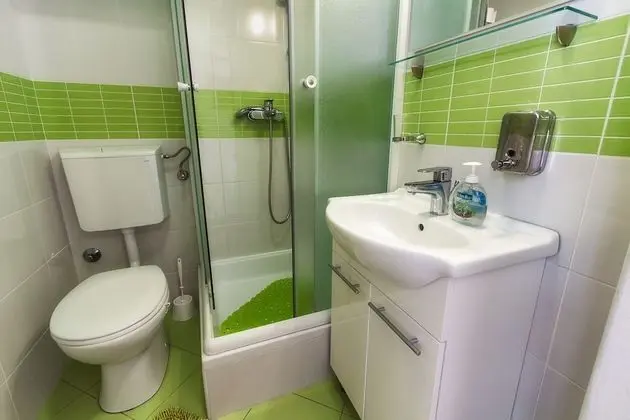 Design Tek Büyük Yataklı Oda