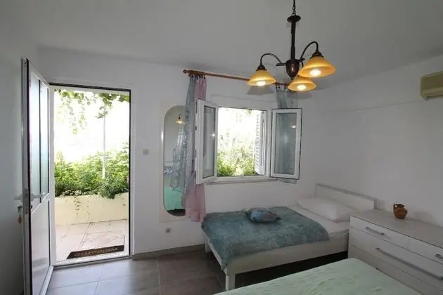 Üç Kişilik Oda (Triple Room with Sea View)