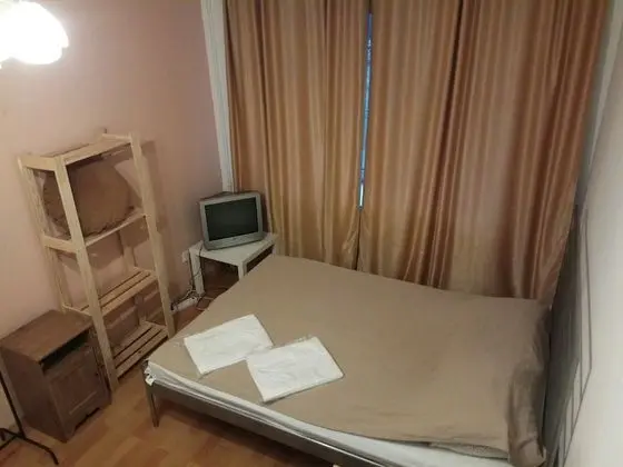 Economy Stüdyo, Zemin Kat