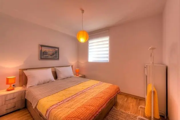 Luxury Apart Daire, 1 Yatak Odası, Teras, Bahçeli