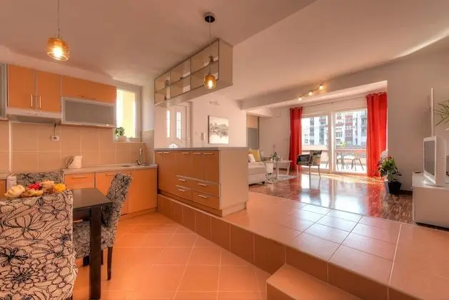 Luxury Apart Daire, 1 Yatak Odası, Teras, Bahçeli