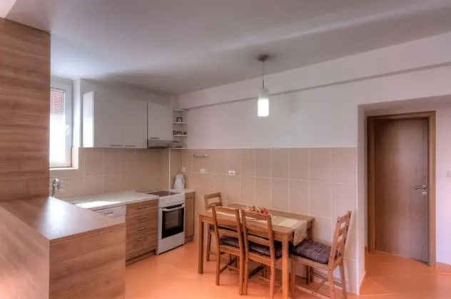 Luxury Apart Daire, 1 Yatak Odası, Teras, Bahçeli