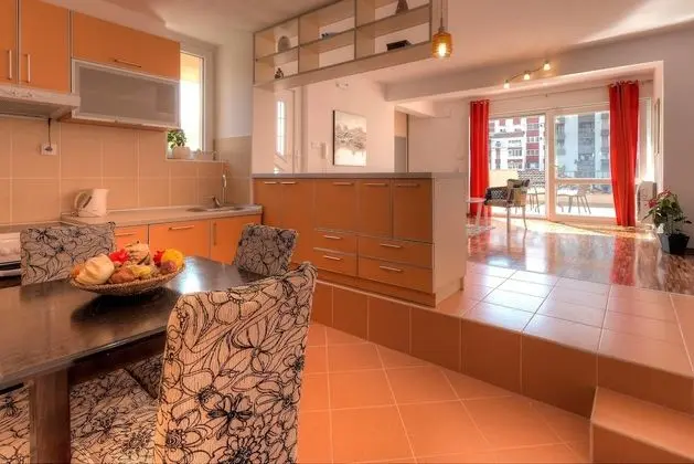 Luxury Apart Daire, 1 Yatak Odası, Teras, Bahçeli