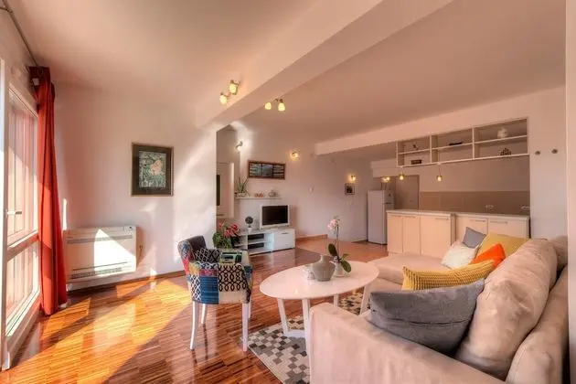 Luxury Apart Daire, 1 Yatak Odası, Teras, Bahçeli
