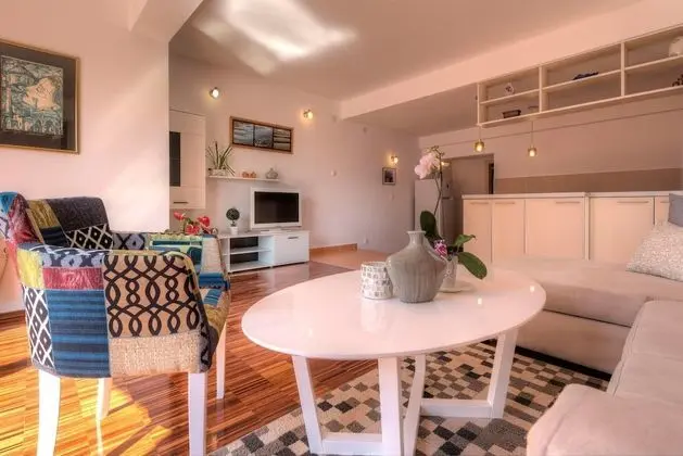 Luxury Apart Daire, 1 Yatak Odası, Teras, Bahçeli
