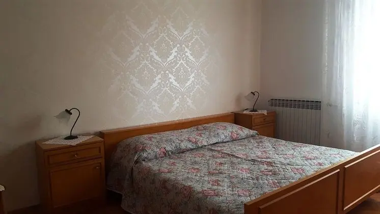 Double Room with Balcony 2