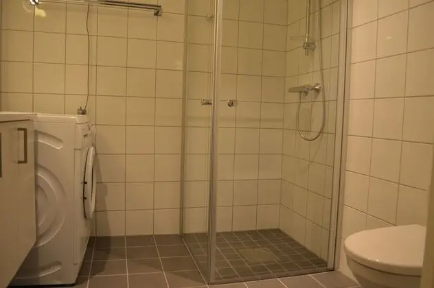 Standard Apart Daire, 2 Yatak Odası, Balkon, Bahçeli
