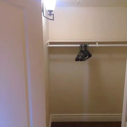 2 Bedrooms, 2 Bath, Balcony, Kitchen, Queen Airbed