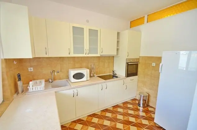 Classic Apart Daire, Deniz Manzaralı