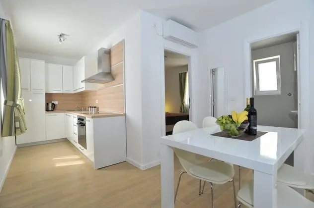 Apart Daire, 2 Yatak Odası, Balkon