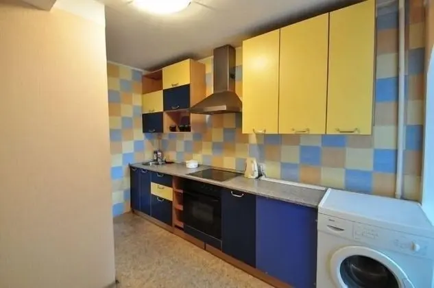 Apart Daire, 2 Yatak Odası (79, Krasnoarmeyskiy Avenue)