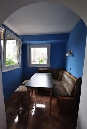 Apart Daire, 2 Yatak Odası (79, Krasnoarmeyskiy Avenue)
