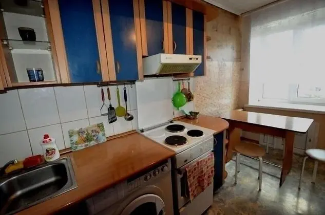 Apart Daire, 3 Yatak Odası (69 Sotsialisticheskiy Avenue)
