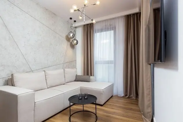 Stüdyo, Balkon