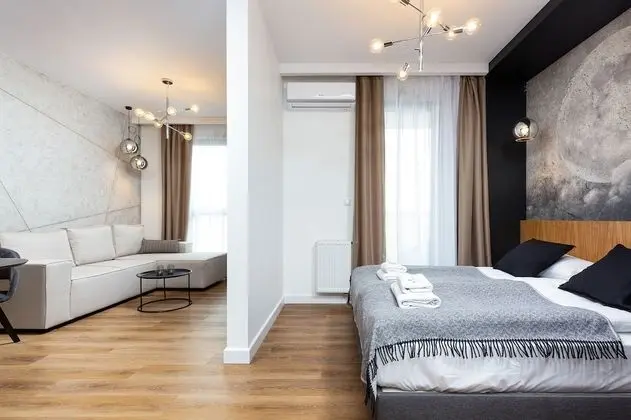 Stüdyo, Balkon