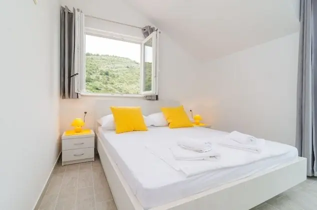 Comfort Apart Daire, 2 Yatak Odası, Teras, Deniz Manzaralı