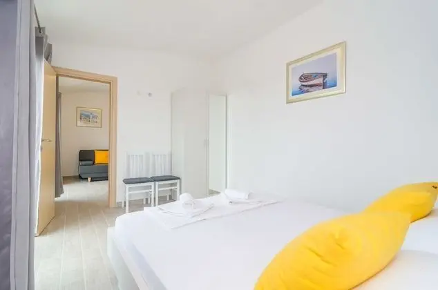 Comfort Apart Daire, 2 Yatak Odası, Teras, Deniz Manzaralı