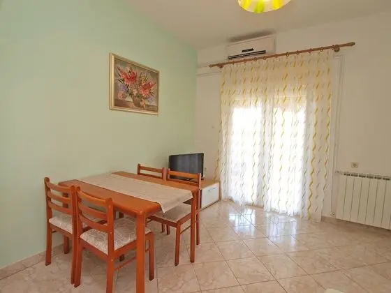 Apart Daire, 1 Yatak Odası (1002/3284)