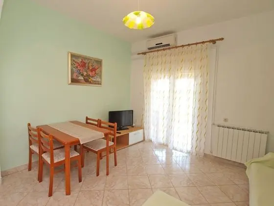 Apart Daire, 1 Yatak Odası (1002/3284)