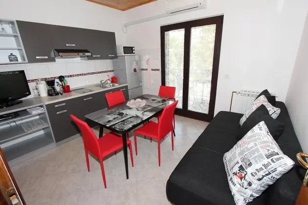 Apart Daire, 2 Yatak Odası, Balkon