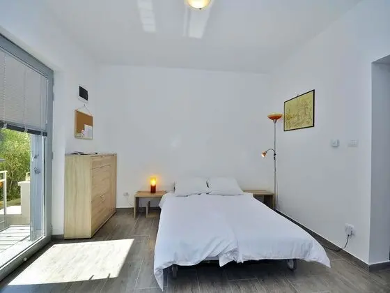 Apart Daire, 1 Çift Kişilik Yatak