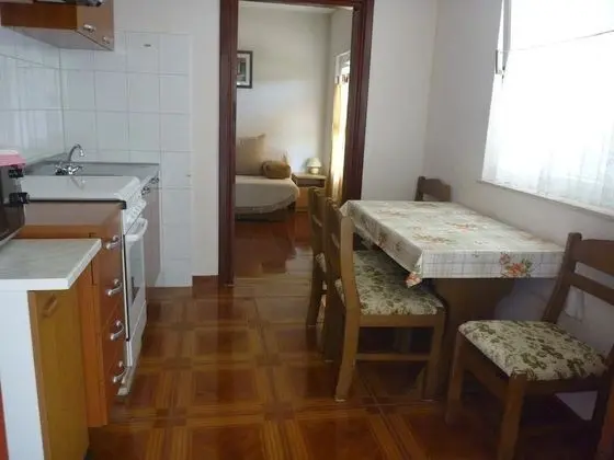 Apart Daire, 1 Çift Kişilik Yatak ve Çekyat