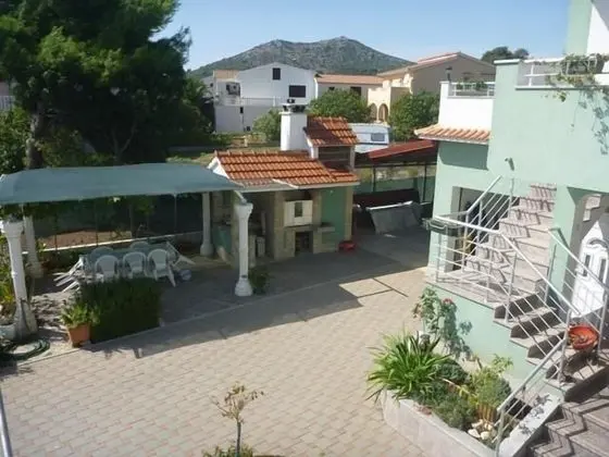Apart Daire, 1 Çift Kişilik Yatak ve Çekyat