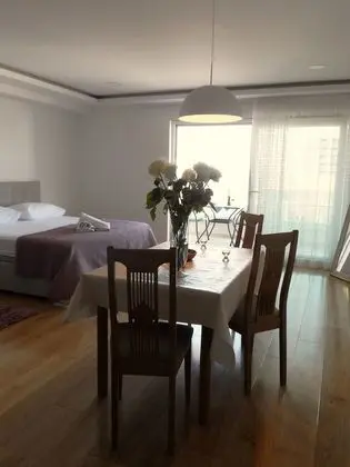 Deluxe Stüdyo