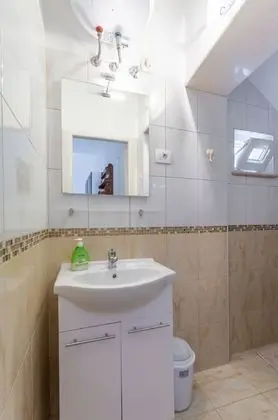 Stüdyo (Studio Apartment with Sea View)