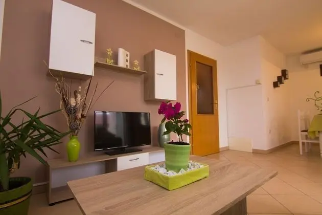 Apart Daire, 2 Yatak Odası, 2 Banyolu (1)