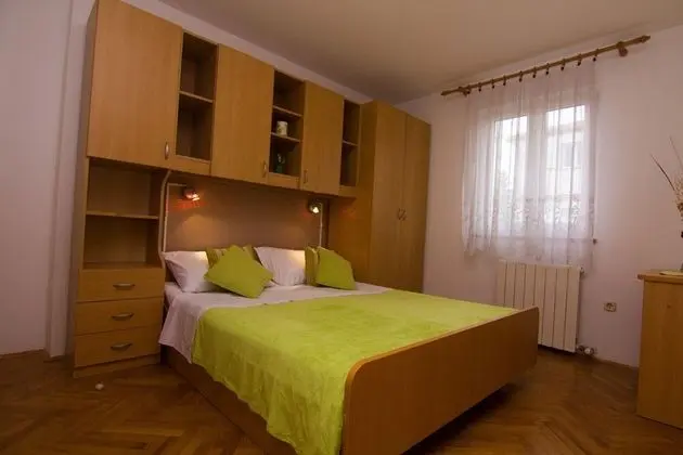 Apart Daire, 2 Yatak Odası, 2 Banyolu (1)