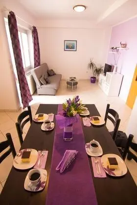 Apart Daire, 2 Yatak Odası, 2 Banyolu (2)