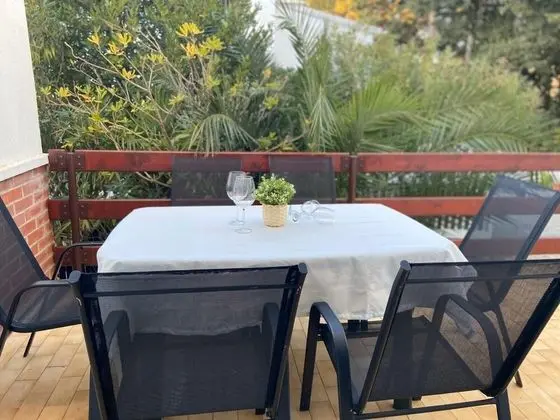 Apart Daire, 2 Yatak Odası, Bahçe Manzaralı