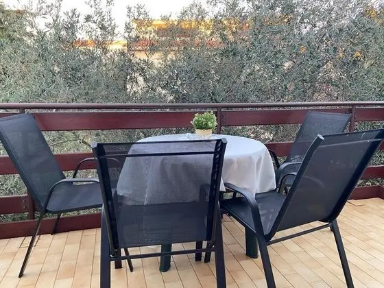 Ev, Teras, Bahçe Manzaralı