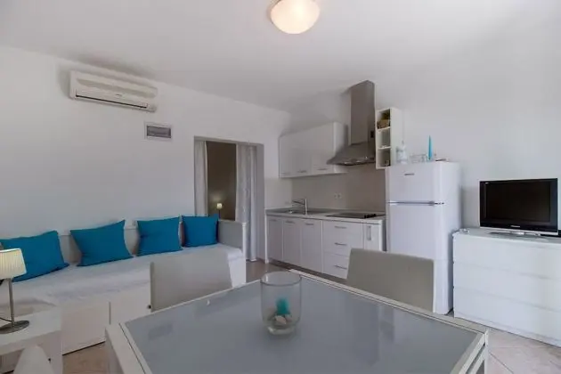 Apartment Del Sole Links