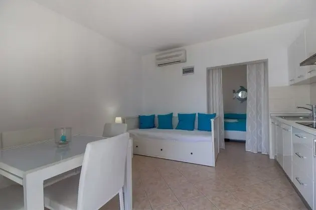 Apartment Del Sole Links