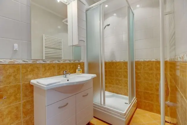 Apartment Del Sole Links
