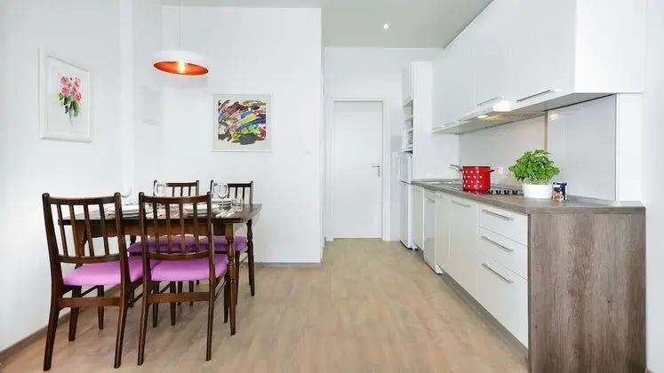 Apart Daire, Bahçe Manzaralı